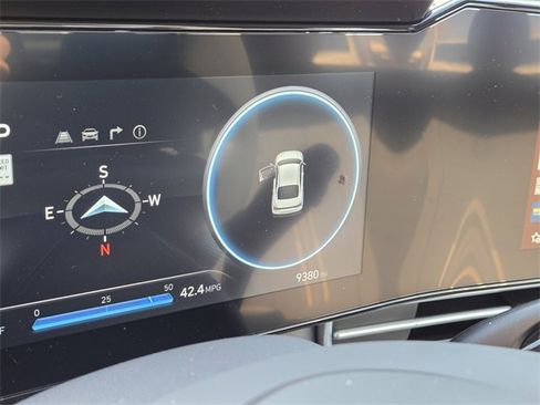 Used 2024 Hyundai Elantra SEL image 19