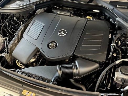 Used 2026 Mercedes-Benz GLC 300 4MATIC image 30