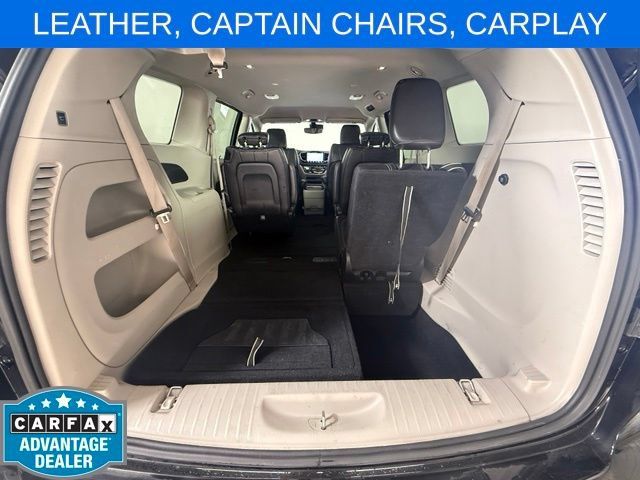 Used 2024 Chrysler Pacifica Touring-L FWD image 39