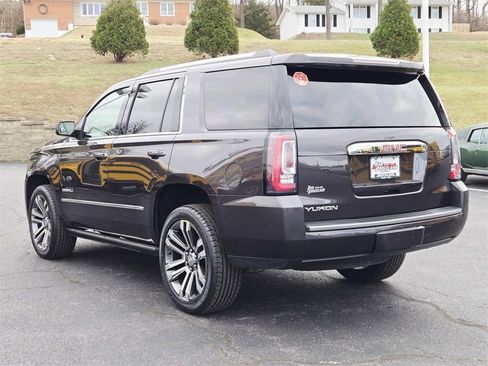 Used 2017 GMC Yukon Denali w/ Open Road Package image 5