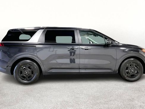 New 2026 Kia Carnival image 8