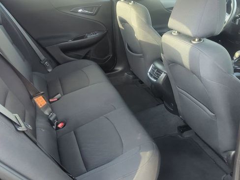 Used 2022 Chevrolet Malibu LT image 24