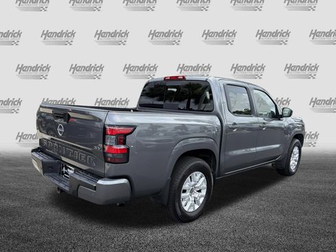 Used 2024 Nissan Frontier SV w/ SV Convenience Package RWD image 10