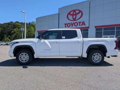 New 2026 Toyota Tundra SR5