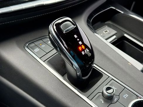 Used 2023 Cadillac Escalade Sport AWD/4WD image 20