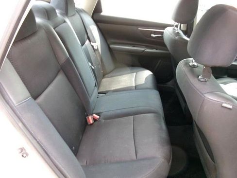 Used 2017 Nissan Altima 2.5 SR FWD image 22