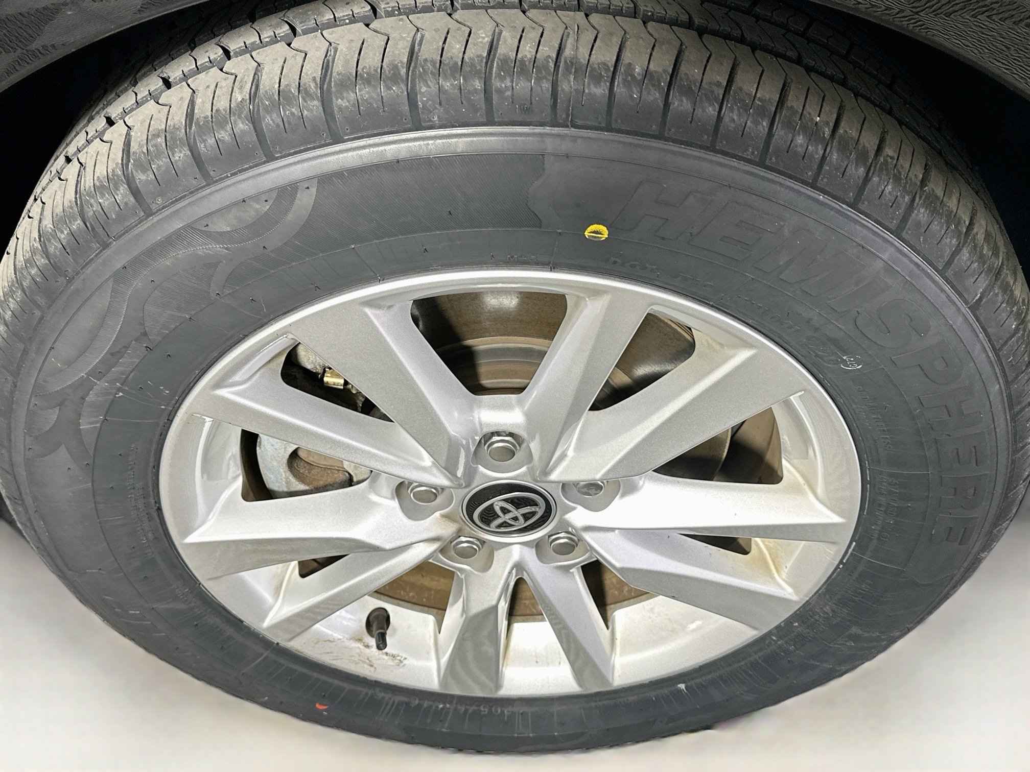 Used 2025 Toyota Camry LE FWD image 11