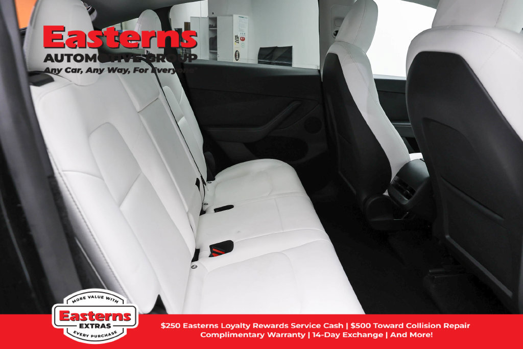 Used 2023 Tesla Model Y Long Range AWD/4WD image 18