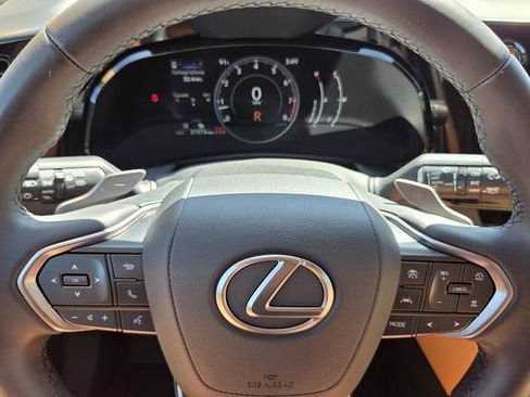Used 2024 Lexus NX 250 FWD image 24