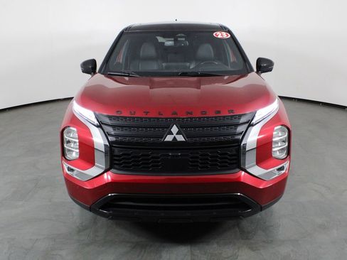 Used 2023 Mitsubishi Outlander SEL FWD image 12