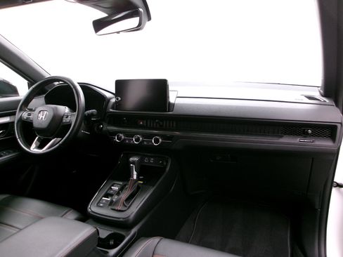 Used 2025 Honda CR-V Sport-L image 3