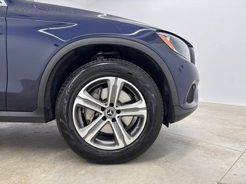 Used 2019 Mercedes-Benz GLC 300 4MATIC image 12