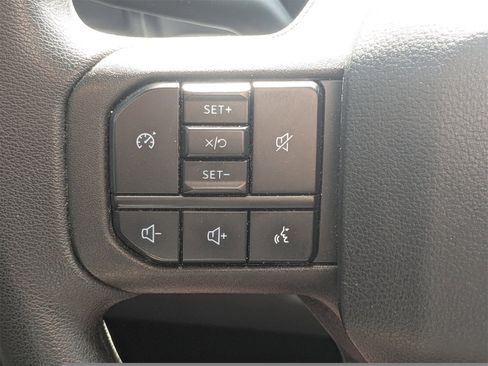 Used 2024 Ford F250 XLT w/ FX4 Off-Road Package image 28