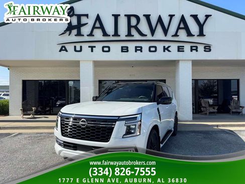 Used 2025 Nissan Armada Platinum Reserve AWD/4WD image 1