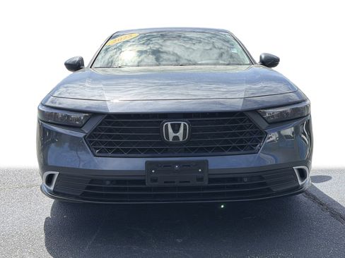 Certified 2025 Honda Accord Touring image 32