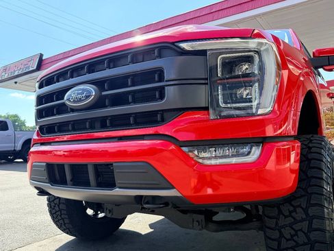 Used 2021 Ford F150 Lariat w/ Equipment Group 502A High AWD/4WD image 17