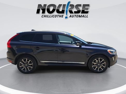 Used 2017 Volvo XC60 T6 Dynamic w/ Preferred Option Package AWD/4WD image 9