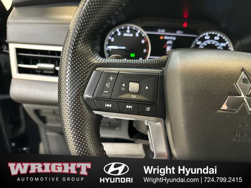 Used 2024 Mitsubishi Outlander SE image 22