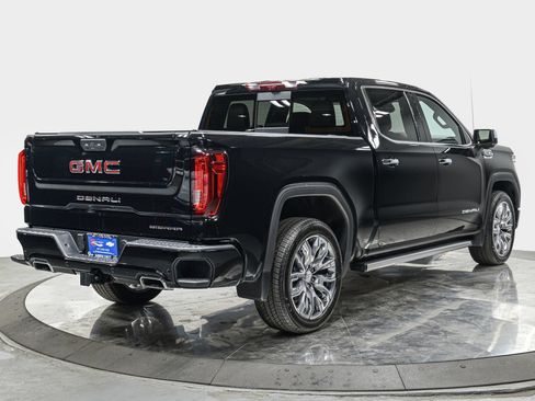 Used 2026 GMC Sierra 1500 Denali AWD/4WD image 7
