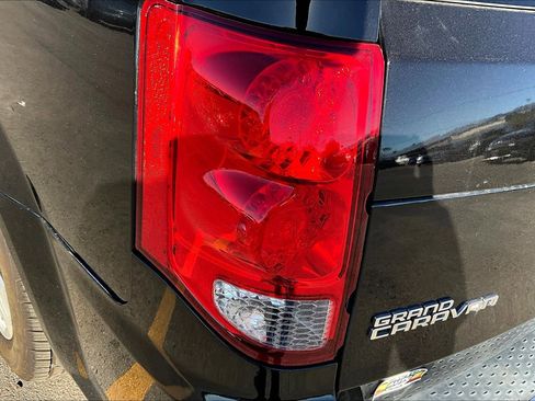 Used 2014 Dodge Grand Caravan SE w/ Quick Order Package 29E SE image 26