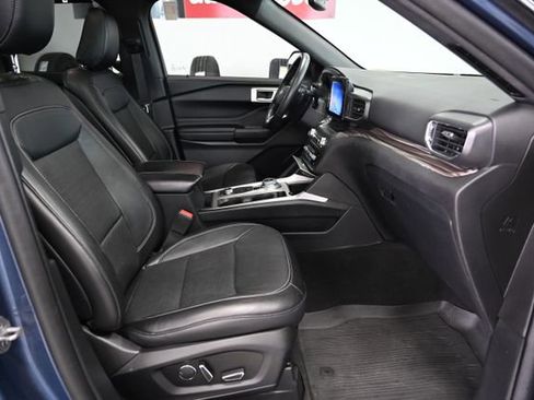 Used 2020 Ford Explorer Limited w/ Class III Trailer Tow Package AWD/4WD image 11