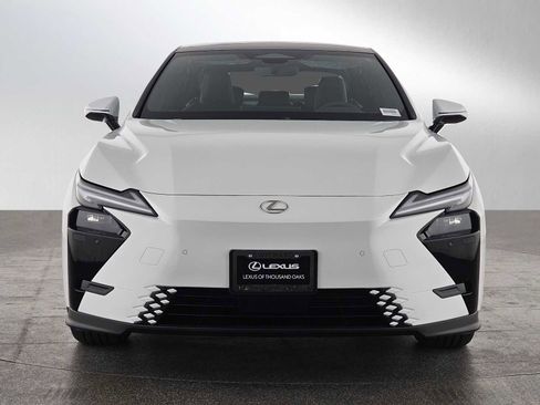 Used 2026 Lexus ES 350e w/ Convenience Package FWD image 8