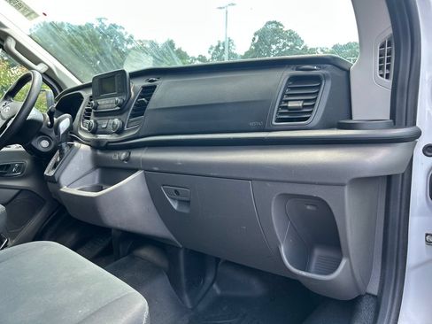 Used 2025 Ford Transit 250 Low Roof w/ Exterior Upgrade Package RWD image 15