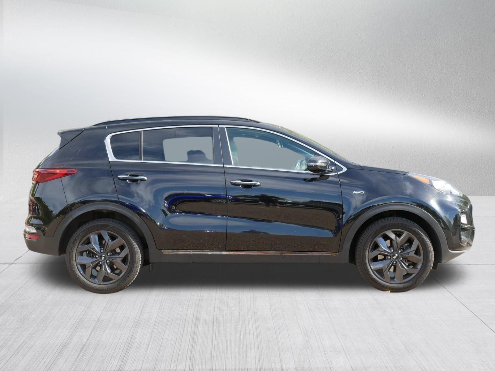 Used 2020 Kia Sportage S w/ S Sunroof Package AWD/4WD image 8