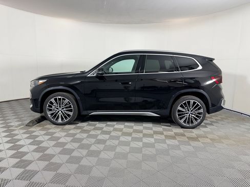 Used 2026 BMW X1 xDrive28i w/ Technology Package image 2