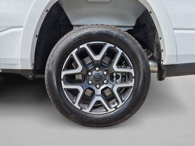 Used 2026 RAM 1500 Laramie AWD/4WD image 26
