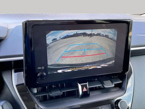 Used 2024 Toyota Corolla LE FWD image 26