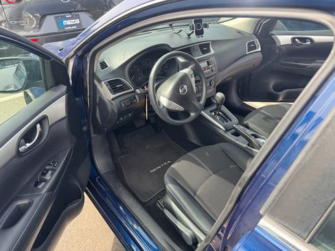 Used 2017 Nissan Sentra S FWD image 3