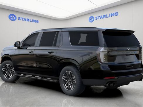 New 2026 Chevrolet Suburban Z71 w/ Comfort Package AWD/4WD image 4