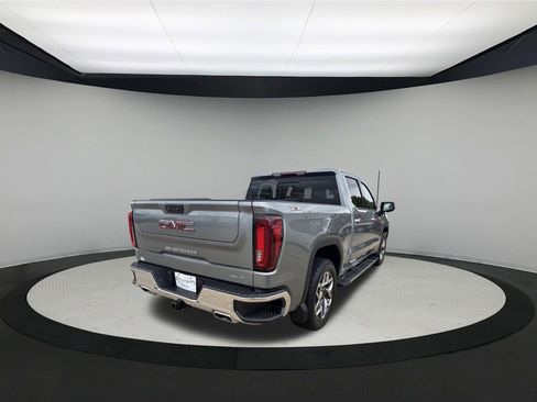 Used 2024 GMC Sierra 1500 SLT w/ SLT Premium Plus Package AWD/4WD image 5