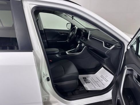 Used 2023 Toyota RAV4 XLE w/ Convenience Package AWD/4WD image 10