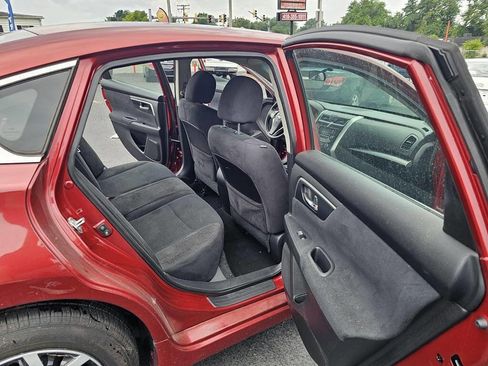 Used 2014 Nissan Altima 2.5 S image 8