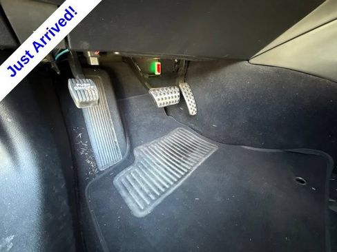Used 2020 Dodge Charger Scat Pack RWD image 31