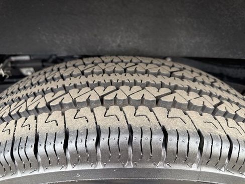 Used 2024 Chevrolet Express 2500 Work Van w/ Driver Convenience Package image 28