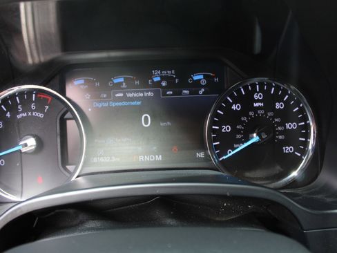 Used 2019 Ford Expedition Limited w/ Equipment Group 301A AWD/4WD image 45