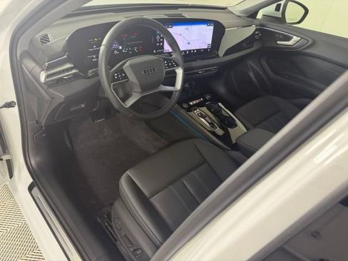 Used 2025 Audi A5 2.0T Premium w/ Convenience Package AWD/4WD image 10