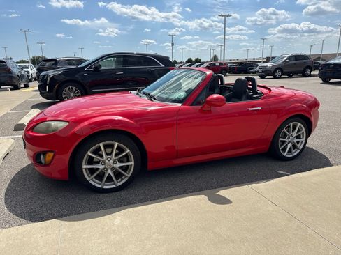 Used 2012 MAZDA MX-5 Miata Grand Touring w/ Premium Pkg RWD image 1