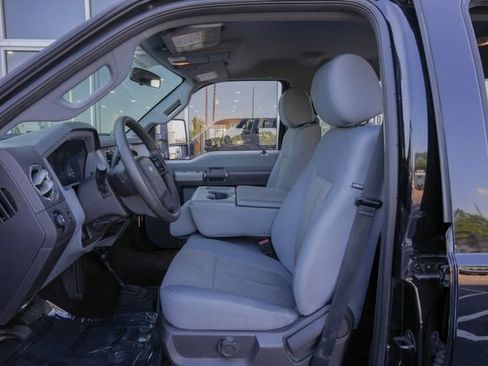 Used 2016 Ford F250 XLT AWD/4WD image 23