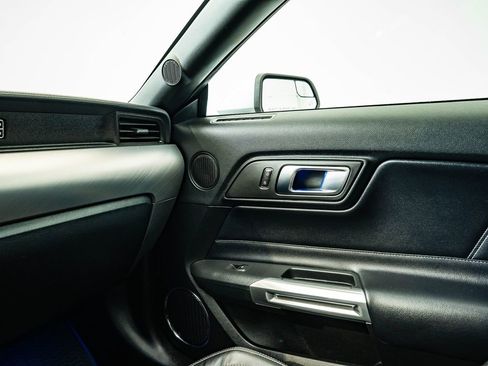 Used 2020 Ford Mustang Premium RWD image 37