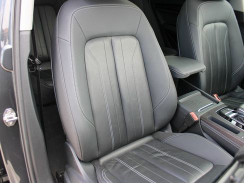 Used 2021 Audi Q5 Premium Plus w/ Premium Plus Package image 20