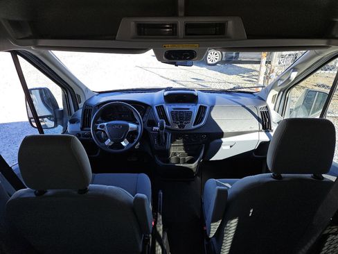 Used 2016 Ford Transit 350 XLT image 21