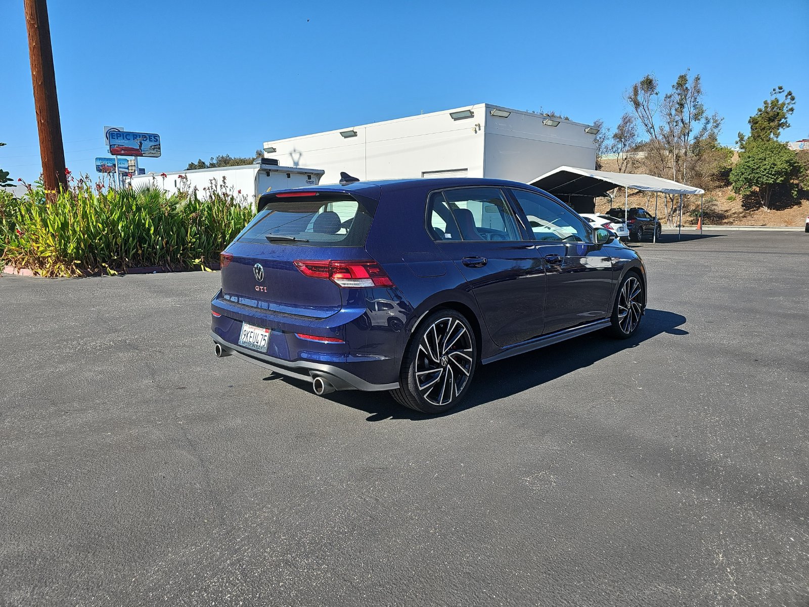 Used 2024 Volkswagen GTI Autobahn FWD image 5
