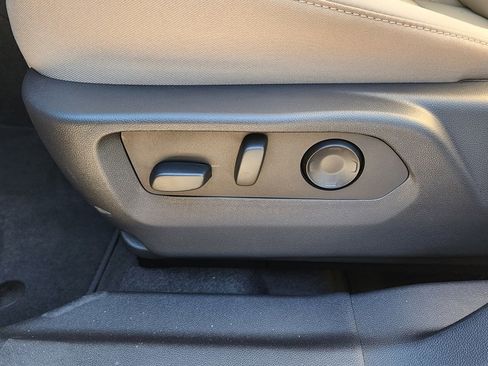 New 2026 Buick Envision Preferred image 18