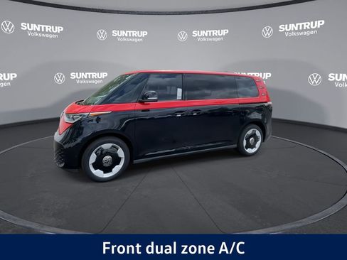 New 2025 Volkswagen ID. Buzz Pro S image 10