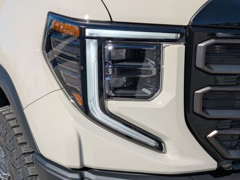 New 2026 GMC Sierra 1500 AT4X image 9