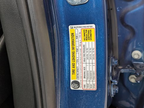 Used 2017 Chevrolet Silverado 1500 LT w/ All Star Edition image 36